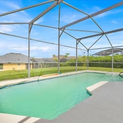 4BR West Facing Pool Home w/ Game Room Near Disney