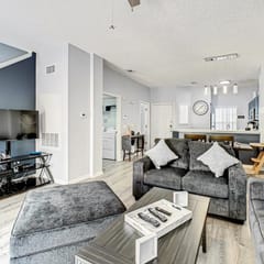 Wizard’s Hideaway: Themed Townhome Near Disney