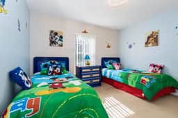 Relaxing Oak Island Pool Villa Close to Disney - Image 3