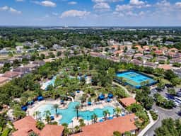 Spacious 5-Bedroom Resort Pool Home with Lake View - Image 4