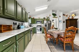 Cozy 3BR Wheelchair Accessible Home near Disney - Image 4