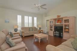 Loma Vista Escape - 4BR Pool Home near Disney - Image 5