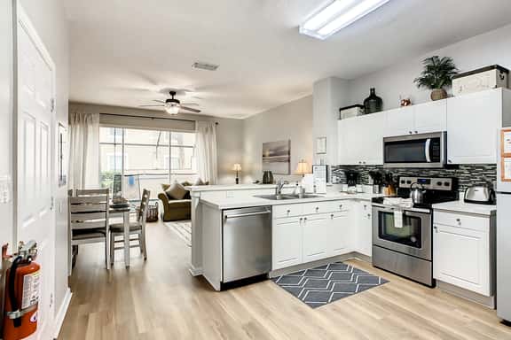 Windsor Palms Townhome w/Private Pool Near Disney - Image 1