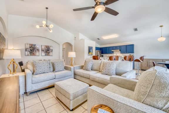 Cumbrian Dream: 4 Bedroom Pool Home near Disney - Image 1
