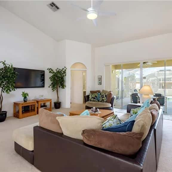 Highlands Retreat: Pool, Golf & Disney Nearby - Image 1