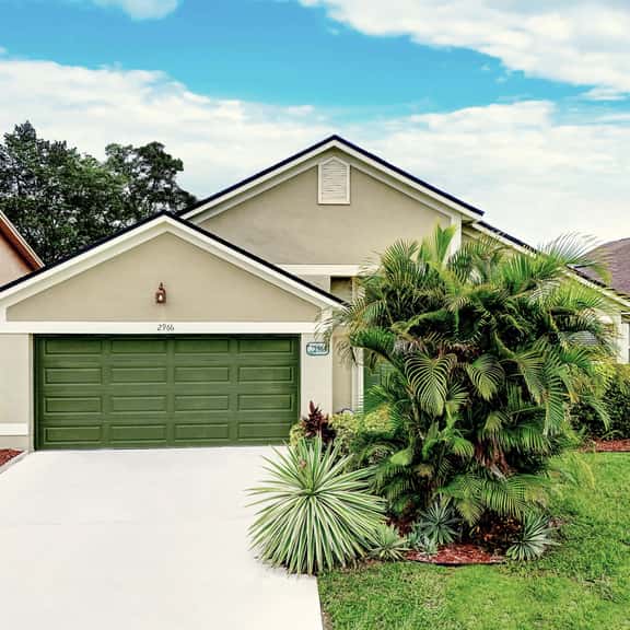 Cozy 3BR Near Disney with Accessibility Features - Image 1