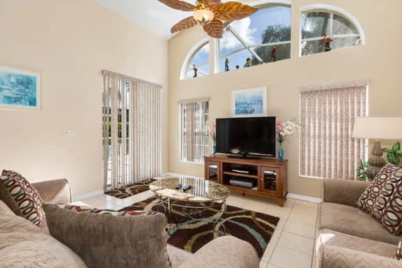 Relaxing Oak Island Pool Villa Close to Disney - Image 2