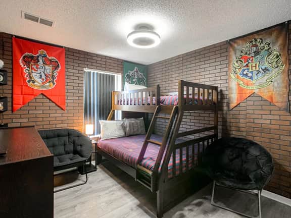 Wizard’s Hideaway: Themed Townhome Near Disney - Image 2
