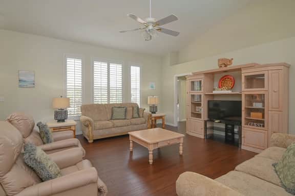 Loma Vista Escape - 4BR Pool Home near Disney - Image 5