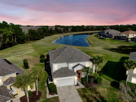 6BR Emerald Island Pool Home Near Disney - Image 3