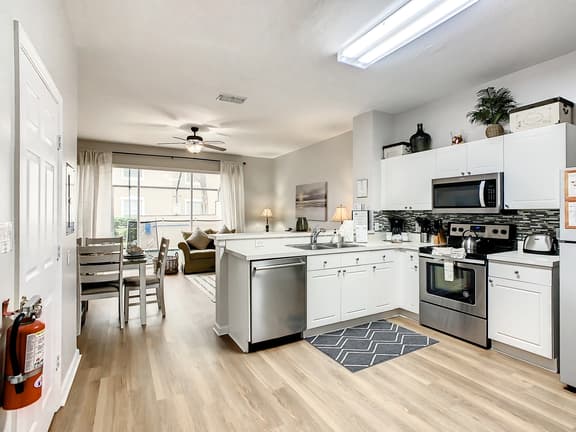 Windsor Palms Townhome w/Private Pool Near Disney - Image 1