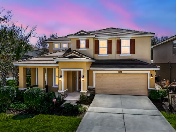 Solterra 5BR South-Facing Pool near Disney - Image 1