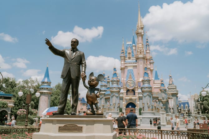 Best Areas to Stay Near Disney World | Travel Guide