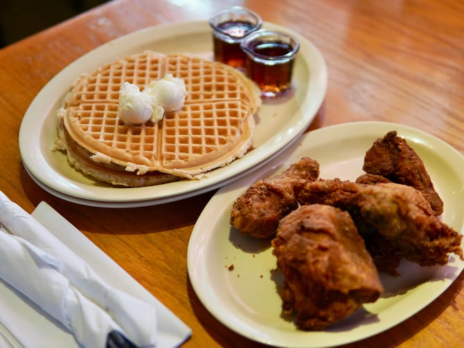 Cracker Barrel Old Country Store (Celebration)